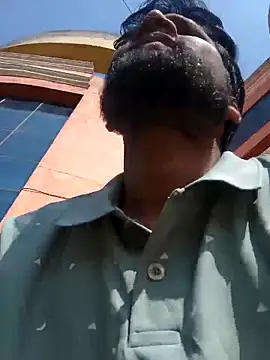 love493355 online show from February 26, 2026, 9:19 am