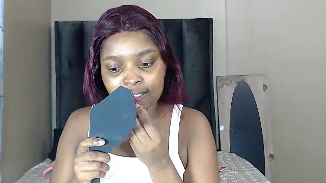 LexyDiana online show from May 6, 2026, 6:08 am