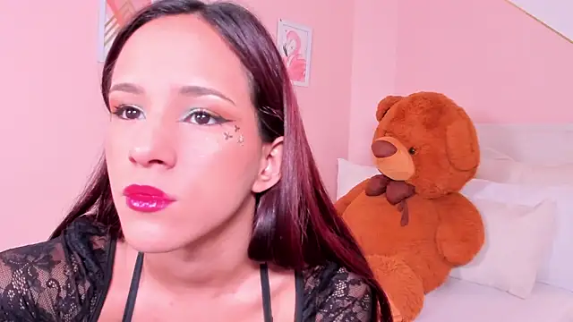 raquel mooon online show from March 16, 2026, 5:50 pm