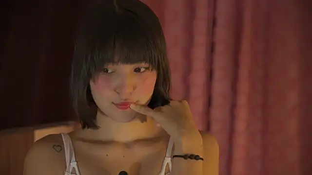 AitanaJhons  online show from March 28, 2026, 10:37 am