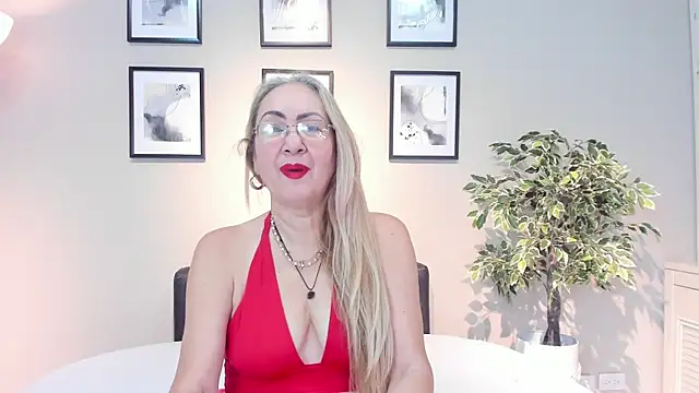 Victoria Firee online show from April 11, 2026, 1:04 pm