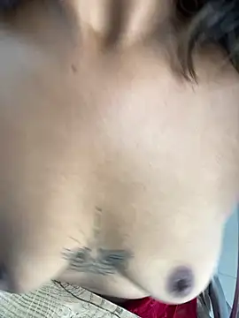 Snapshot of Naya_Noir chatting on March 1, 2026, 12:29 pm Naya Noir online show from March 1, 2026, 12:29 pm