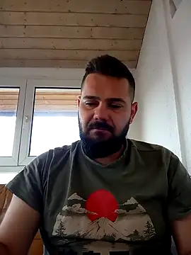 Enzo9911 online show from April 24, 2026, 4:59 am