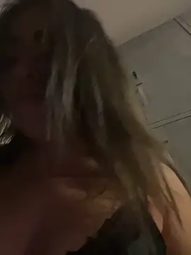 SofiBaez online show from March 8, 2026, 8:12 pm