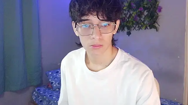 noah millerx online show from March 20, 2026, 4:39 am