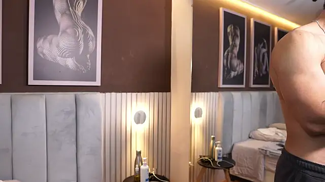 TianBrooks online show from April 8, 2026, 6:02 am