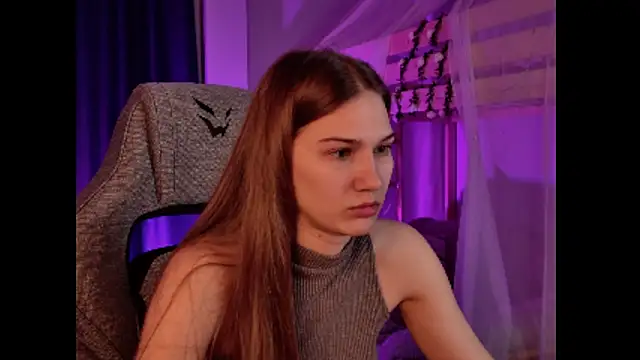 Sweet Emilya online show from April 3, 2026, 8:45 am