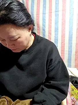 phay79 online show from March 15, 2026, 3:34 am