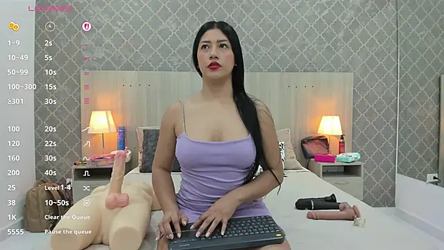 Snapshot of martina_ayala chatting on June 20, 2026, 11:13 am martina ayala online show from June 20, 2026, 11:13 am