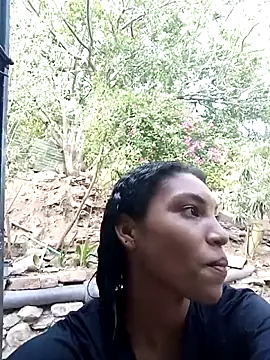 ginevere 20 online show from April 14, 2026, 9:32 pm