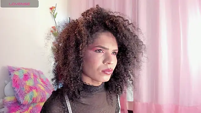 V-nus online show from March 15, 2026, 4:40 am