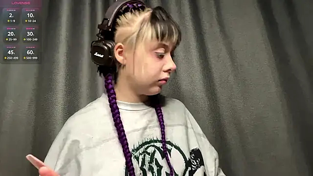 AueshaSimon online show from March 20, 2026, 5:12 am