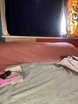 Melissa-Schneider online show from April 10, 2026, 11:26 am