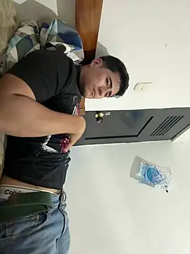 David-latinlover online show from March 5, 2026, 6:04 pm