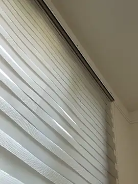 Lele5583 online show from May 27, 2026, 1:57 am