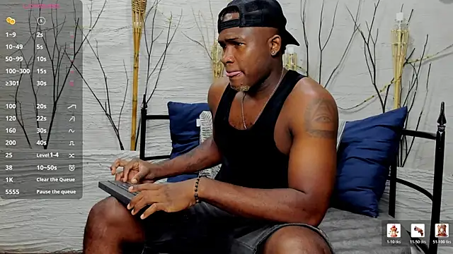 DarianWill18 online show from April 7, 2026, 3:07 am