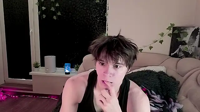 AnthonyCuutie online show from March 27, 2026, 8:20 am