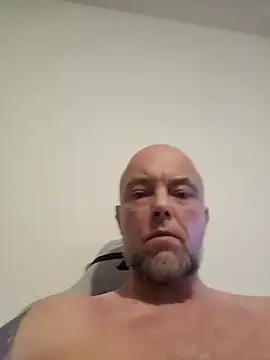 Snapshot of HornyDaddyMuscle chatting on June 5, 2026, 8:36 pm HornyDaddyMuscle online show from June 5, 2026, 8:36 pm
