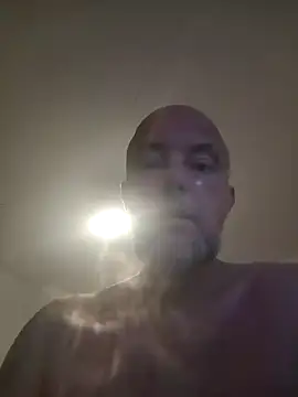 Snapshot of HornyDaddyMuscle chatting on July 29, 2026, 2:21 am HornyDaddyMuscle online show from July 29, 2026, 2:21 am