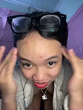 Leeeeiu online show from March 4, 2026, 12:44 pm