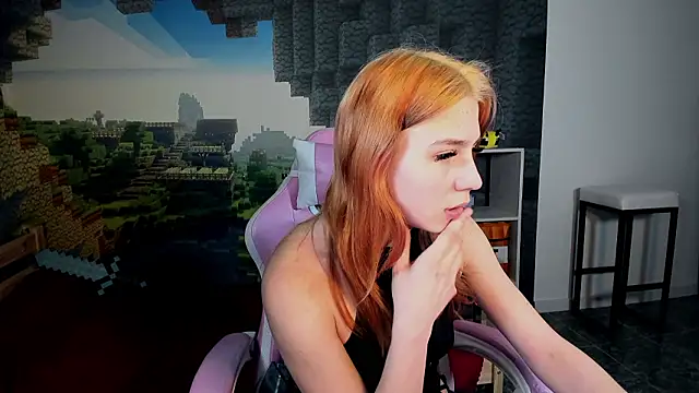 RosaFowler online show from February 28, 2026, 12:28 pm