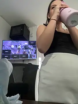 Snapshot of Megaan_Rousee chatting on March 22, 2026, 11:35 am Megaan Rousee online show from March 22, 2026, 11:35 am