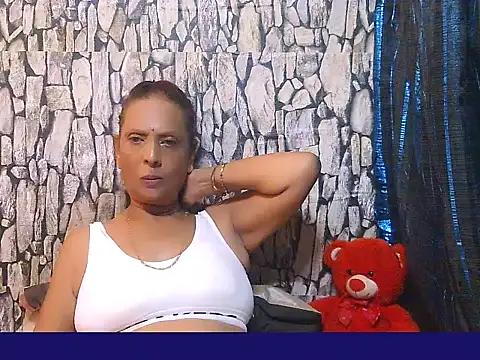 Snapshot of Hot_queen58 chatting on April 10, 2026, 6:29 am Hot queen58 online show from April 10, 2026, 6:29 am