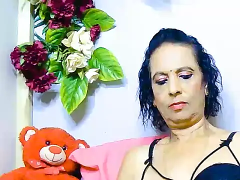 Snapshot of Hot_queen58 chatting on June 1, 2026, 6:20 pm Hot queen58 online show from June 1, 2026, 6:20 pm