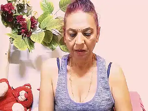 Snapshot of Hot_queen58 chatting on July 11, 2026, 6:49 am Hot queen58 online show from July 11, 2026, 6:49 am