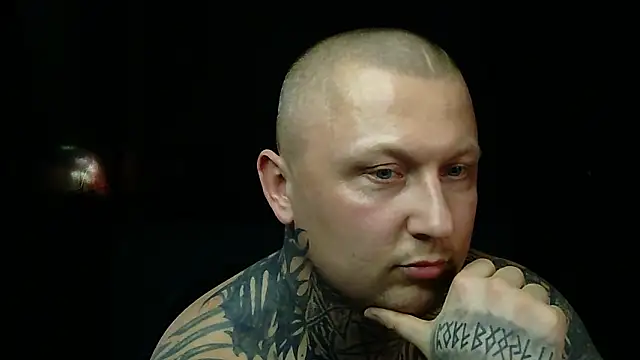 devilWithTats online show from March 26, 2026, 12:11 pm