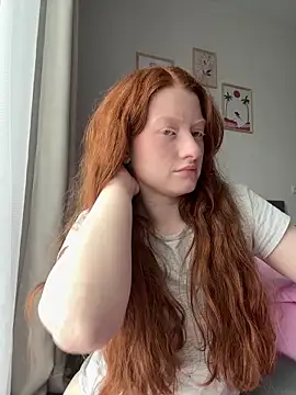 gingerlatte online show from May 4, 2026, 8:32 am
