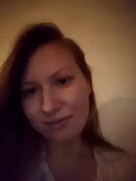 August Shine online show from March 17, 2026, 3:15 pm