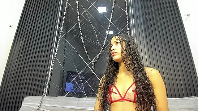 Snapshot of Megan_Duskk chatting on July 13, 2026, 12:30 pm Megan Duskk online show from July 13, 2026, 12:30 pm
