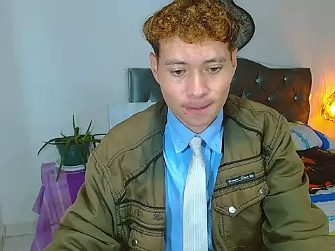  Santi2 online show from April 1, 2026, 8:26 am