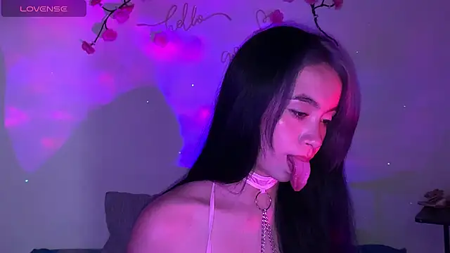 sweet molly420 online show from May 16, 2026, 12:40 am