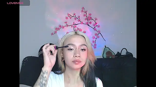 Snapshot of sweet_molly420 chatting on June 18, 2026, 5:08 am sweet molly420 online show from June 18, 2026, 5:08 am