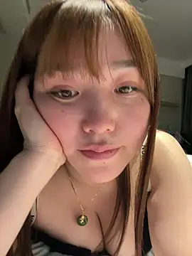 Ayeu008 online show from March 10, 2026, 12:43 pm