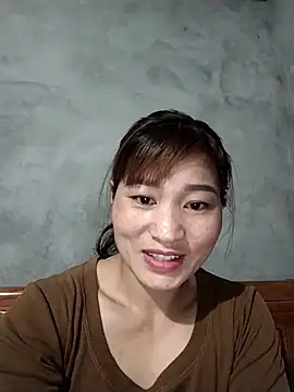 Lilinn  online show from March 11, 2026, 11:27 am