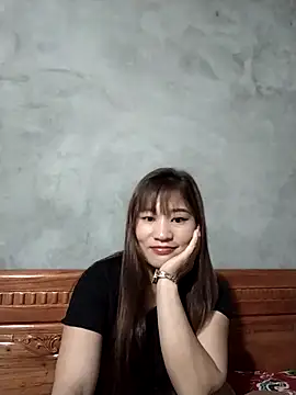 Lilinn  online show from March 13, 2026, 11:11 pm