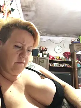 Snapshot of SofiaAmour chatting on March 30, 2026, 6:09 pm SofiaAmour online show from March 30, 2026, 6:09 pm