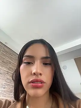 Snapshot of Mia-villalobos chatting on May 28, 2026, 2:03 pm Mia-villalobos online show from May 28, 2026, 2:03 pm