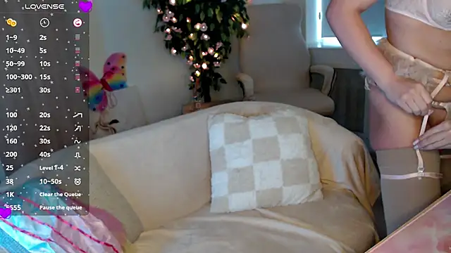 Melody Avluv online show from March 21, 2026, 9:14 am