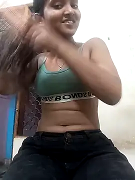 Olivia 101 online show from March 8, 2026, 4:44 pm