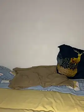 MommySexxy23 online show from April 13, 2026, 6:35 pm