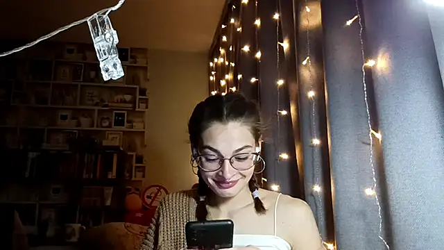 JInaMillsap online show from March 4, 2026, 9:15 am