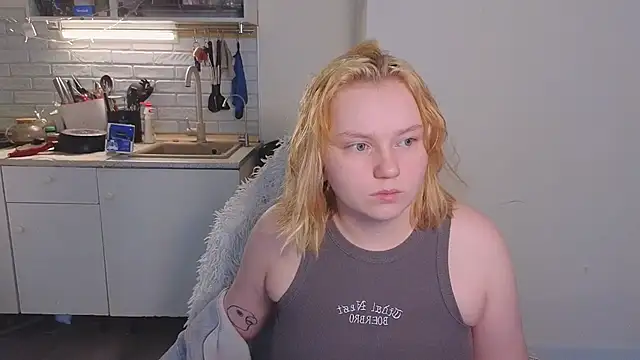 soft focus online show from June 1, 2026, 4:47 am