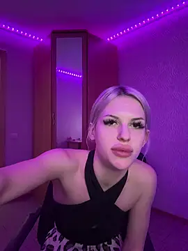 barbieeesi online show from March 7, 2026, 10:29 pm