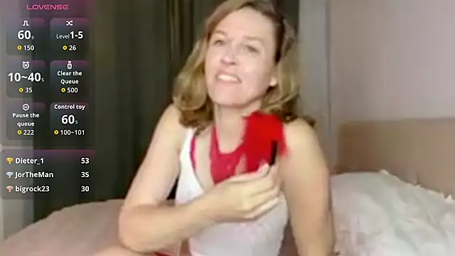 Snapshot of Lizacams chatting on May 30, 2026, 4:37 pm Lizacams online show from May 30, 2026, 4:37 pm