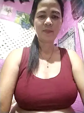 sweet lyn2025 online show from May 3, 2026, 5:24 am