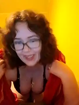 RealPervertCouple online show from April 7, 2026, 6:41 pm